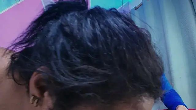 Pokazy przed kamerką – naomi_campbel_