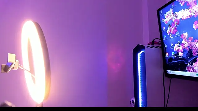 XXX chat uživo modela eimyy_rouse