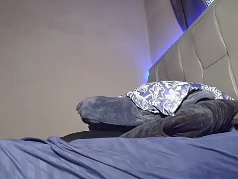 Živý XXX chat MAXIMILAINO-XXX