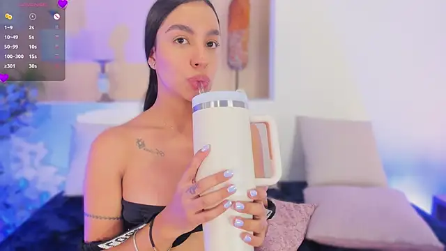 XXX chat uživo modela xiomara_cortes