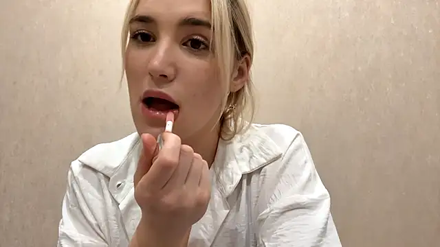 Show modela MerryVideo na web-kameri