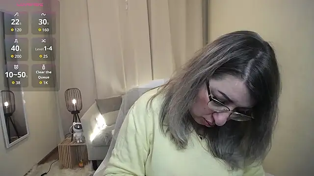 Chat +18 de KKMimiKK ao vivo