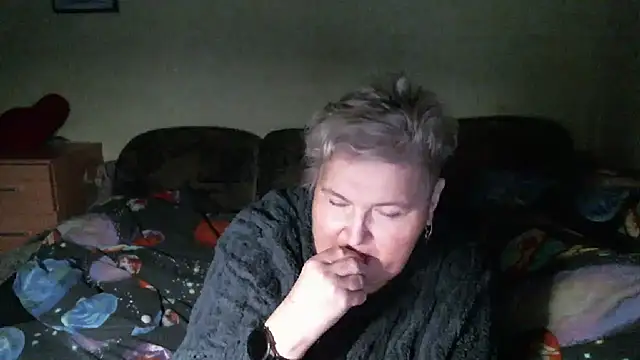 Lana555 élő XXX-chatje