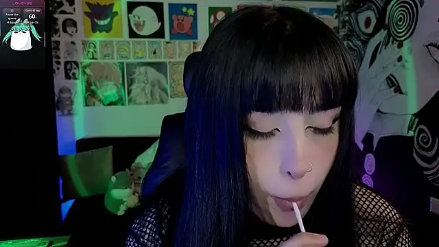 Yuhwan_'s Live XXX Chat