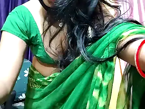 poojaxxx65n Webbikameraesitys