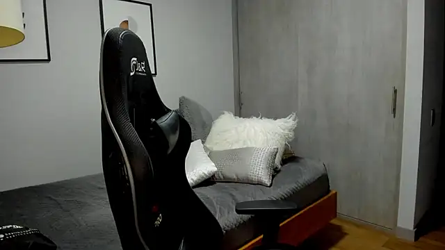 Dante_Storm's Live XXX Chat