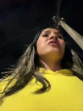 Cami_Leon2's Live XXX Chat