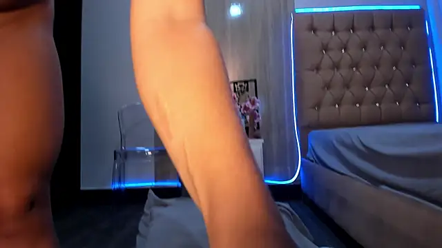 دردشة Maddyluxe الجنسية المباشرة