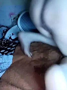 Zu_naa Live XXX-chat