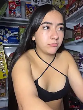 AuroraJohns_Pink 现场XXX聊天