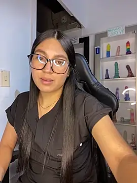 Scarlet_Liven Live XXX chat