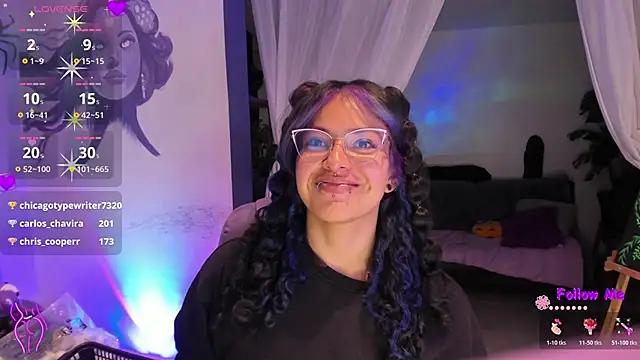 witchviolet: онлайн-секс-чат