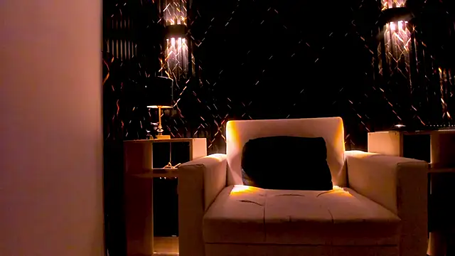 Gregory_Sforza: διαδικτυακό σόου στην κάμερα