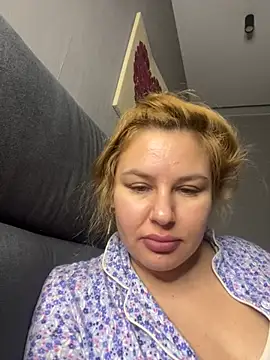 Passion-Blondy Live XXX Chat