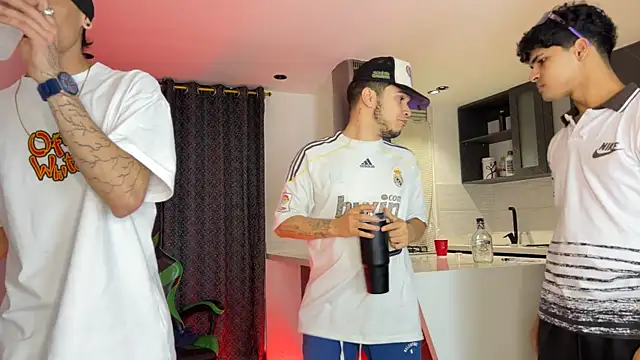 TheBatMansion – Naživo XXX chat