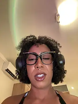 dianagolley420 – Naživo XXX chat