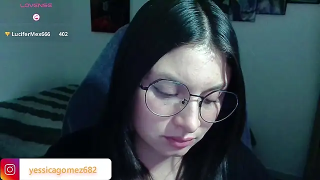 Chatroom XXX en direct de yessica_gomez01