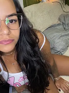 Morena1244 – Naživo XXX chat