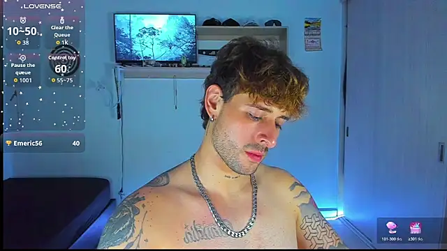 Ares_blue: онлайн-секс-чат