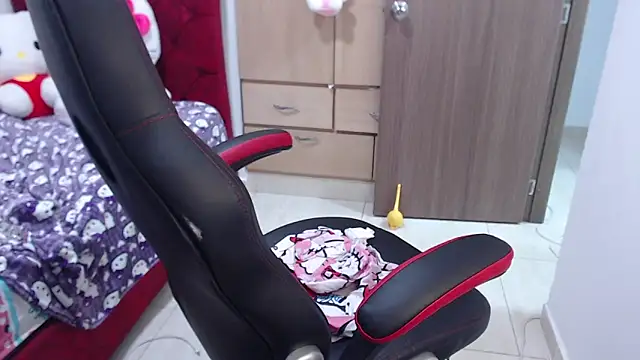 kayla_k18 Live XXX Chat