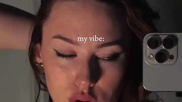 XXX chat uživo modela StacyWatts