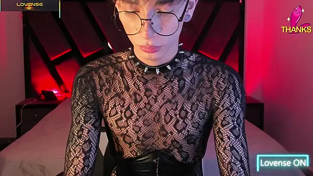 AndyWiilliams: онлайн-секс-чат