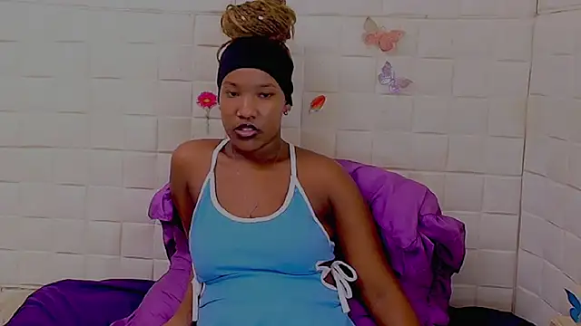 EroticSexyPrada – Live XXX-chat