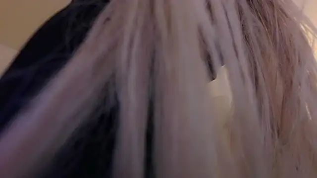 Lili_Cherry Chat XXX in diretta