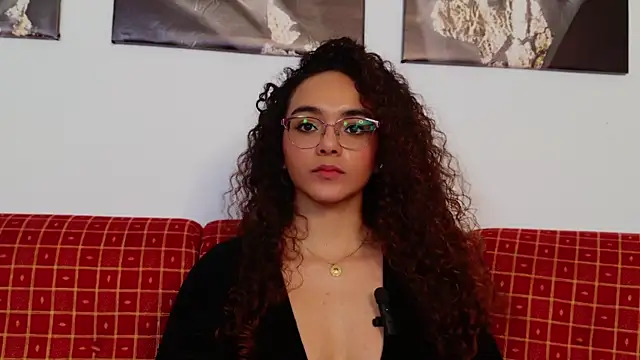 Chat XXX en directo de Taylor_Tina