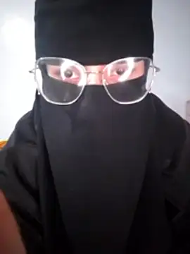 Kawtr9ahbtk Adlı Modelin Canlı XXX Sohbeti