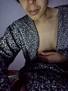 altinya Chat XXX live