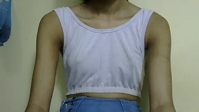 Anu_tiny élő XXX-chatje