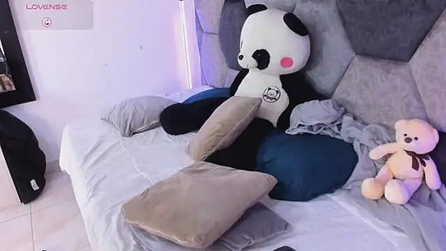 DulceJones: онлайн-секс-чат