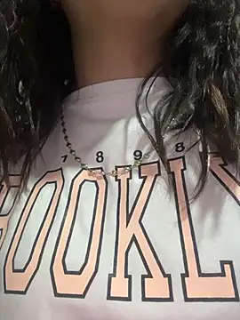 _Queen_love2 Pertunjukan Webcam