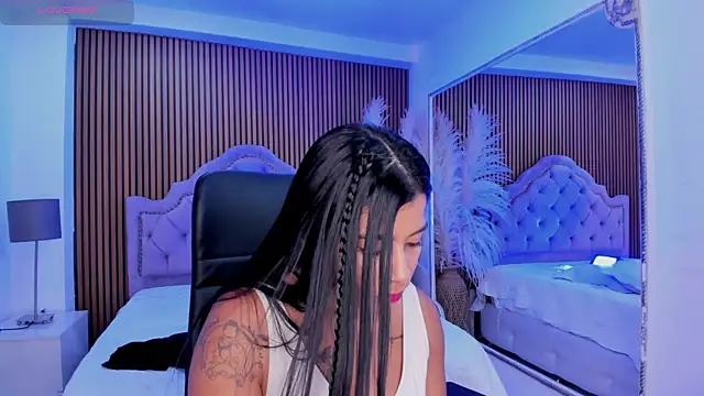 SelenaStonne Live XXX-chat