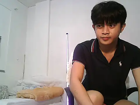 NautyBoyBrazeen_143 Show Webcam