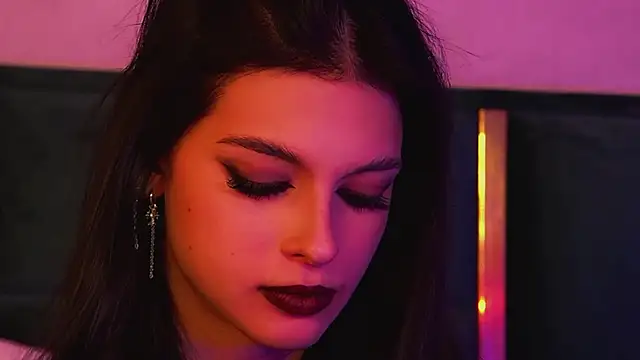 BeverlyMost Live XXX Chat