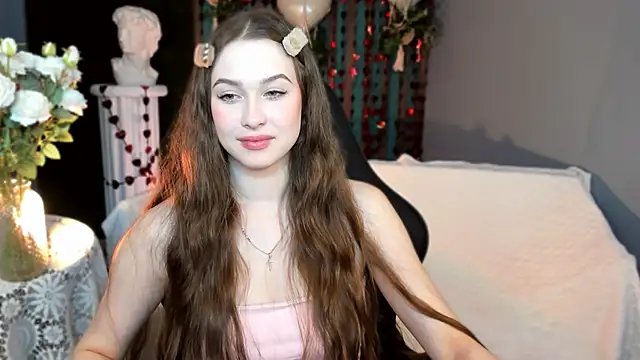 ArielSykes Adlı Modelin Canlı XXX Sohbeti