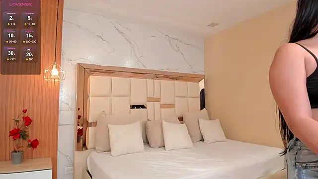 julieta_roseen Live XXX chat