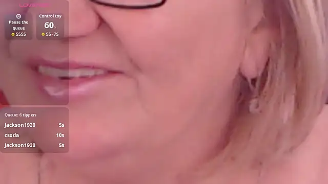 LadyAlanan Live XXX chat