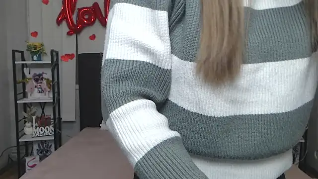 Webkamerová show LauraHlot