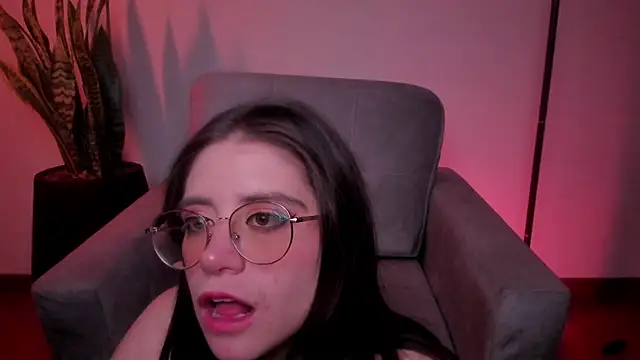 Czat XXX na żywo – HazelKush