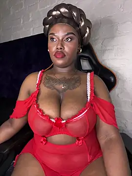 QUEEN_NOBUHLE_FEMDOM_777 现场XXX聊天