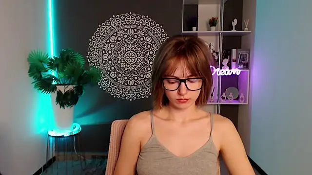 XXX chat uživo modela EchoScribe