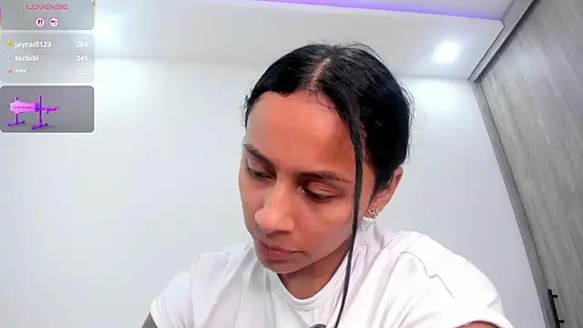 karlyn_angels: απευθείας συνομιλία ΧΧΧ