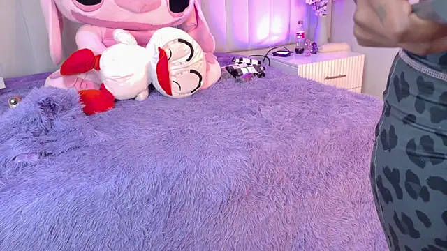 Chatroom XXX en direct de amy_miller1