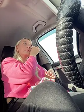 MerlinDave: απευθείας συνομιλία ΧΧΧ