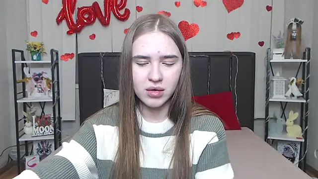 LauraHlot – Kamerová šou