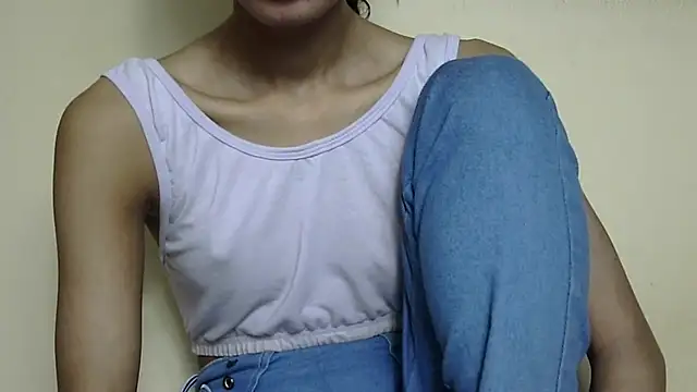 Anu_tiny – Live XXX-chat