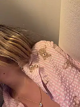 Show de saliha_pinky_ na webcam